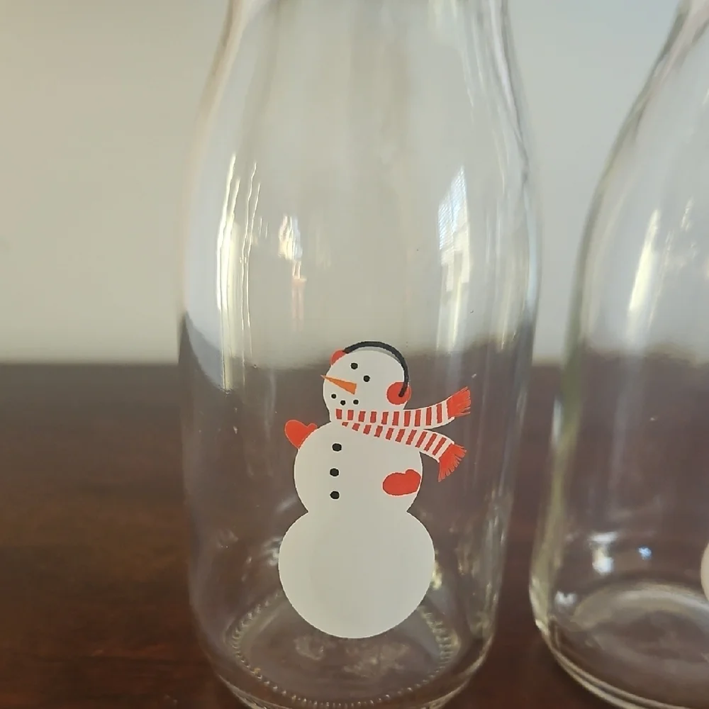 Crate&Barrel Snowman Glass Milk Bottles